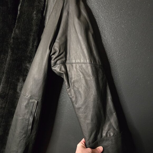 Vintage Women's M Black Leather Faux Fur Long Coat Trench Overcoat Classic Style - Picture 6 of 13